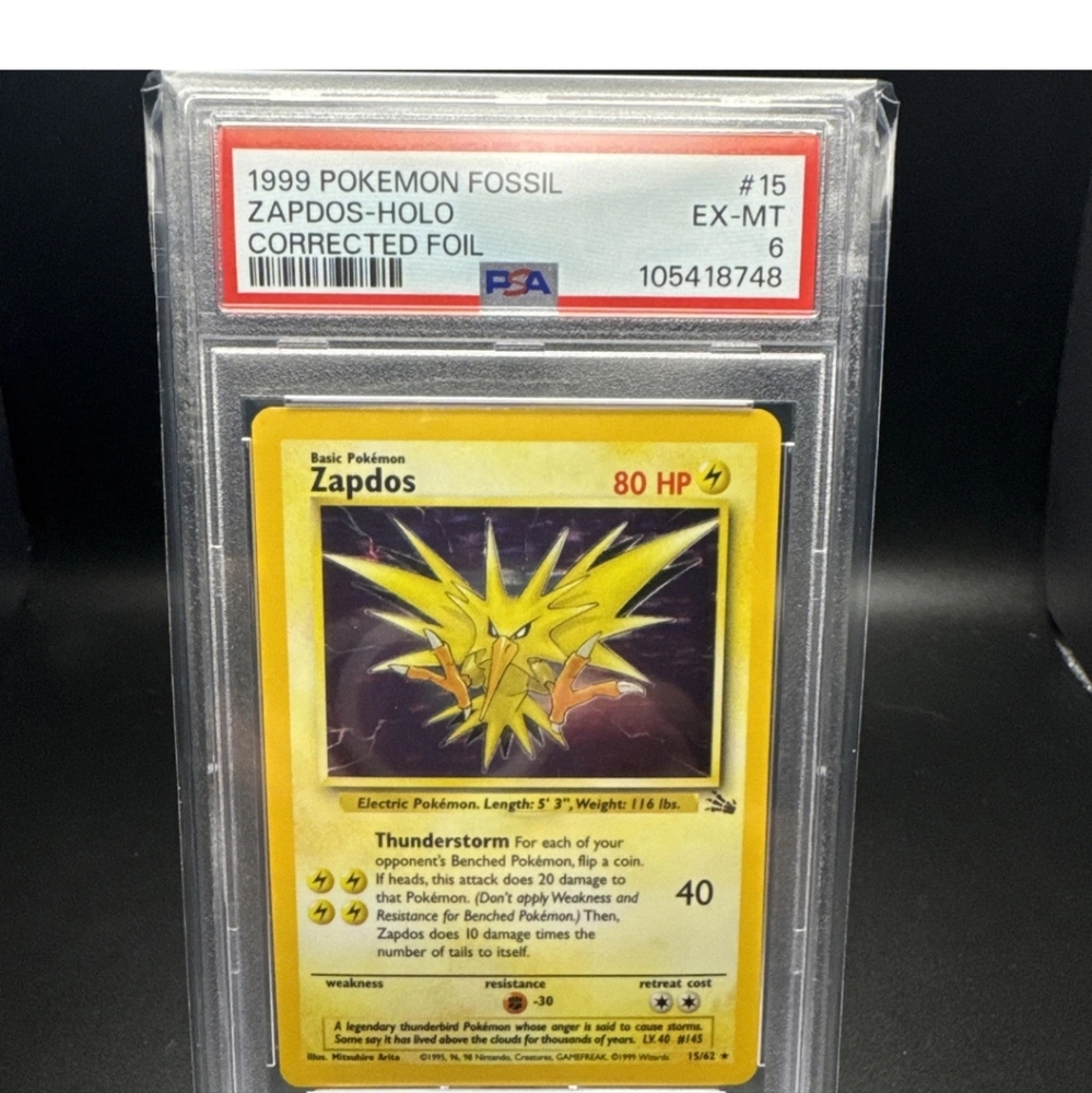 Holographic American Pokémon Zapdos Graded Card